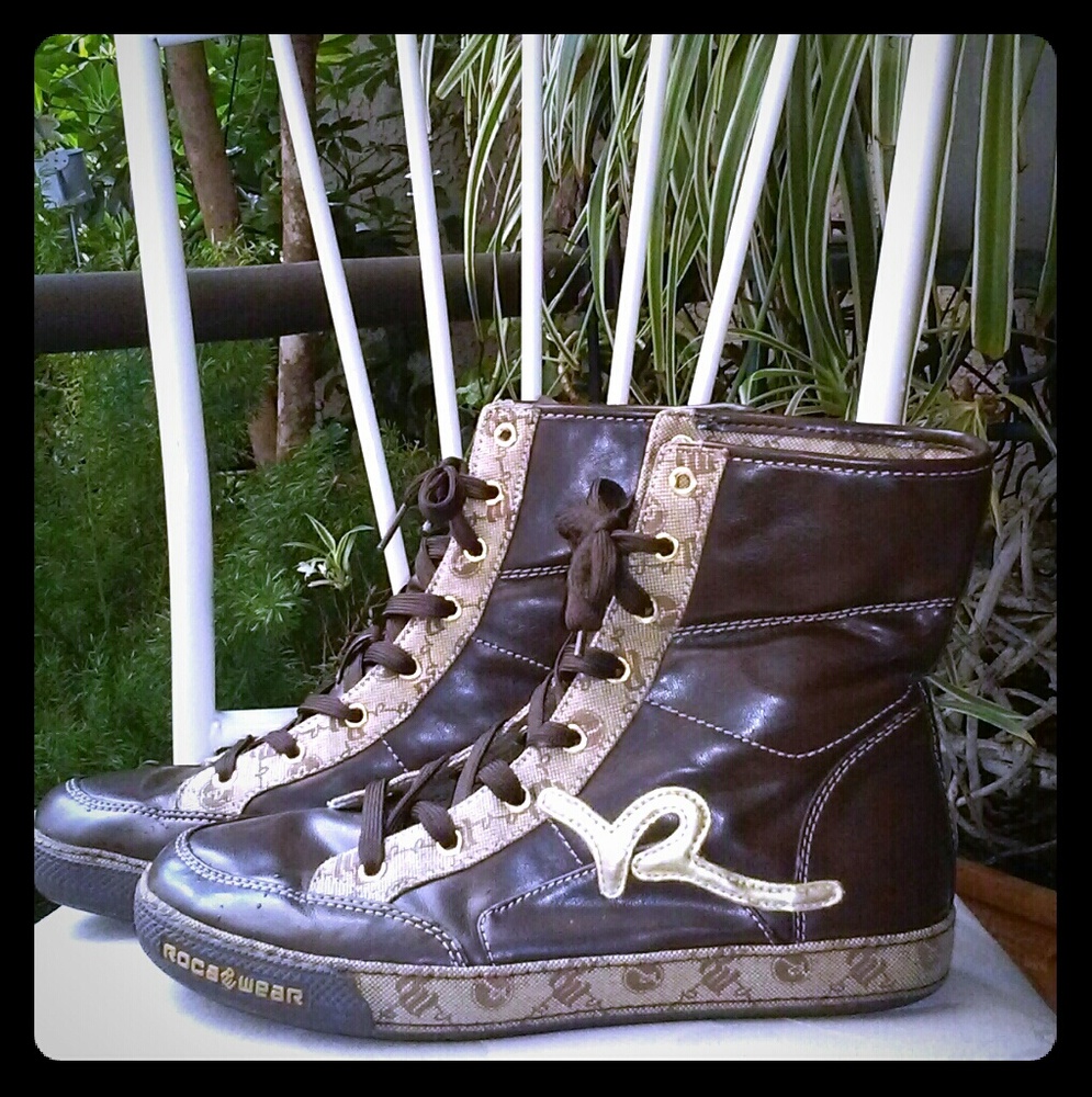 ROCAWEAR - WOMEN'S BOOTS SIZE 8